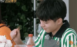 娱乐吃瓜蜀黍王俊凯,娱乐吃瓜蜀黍的青春成长记